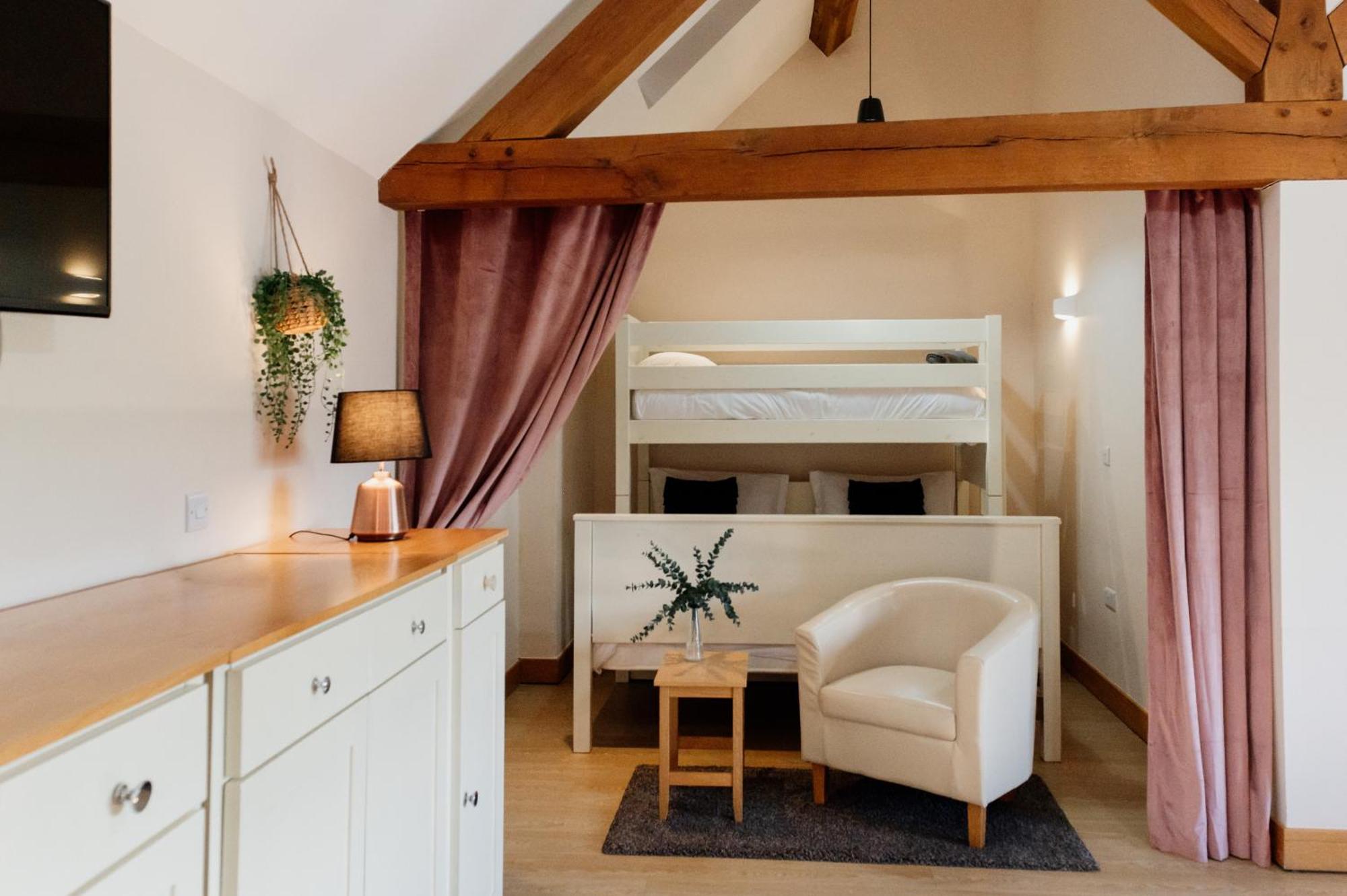 Finest Retreats - The Welsh Barn Villa Aberystwyth Buitenkant foto