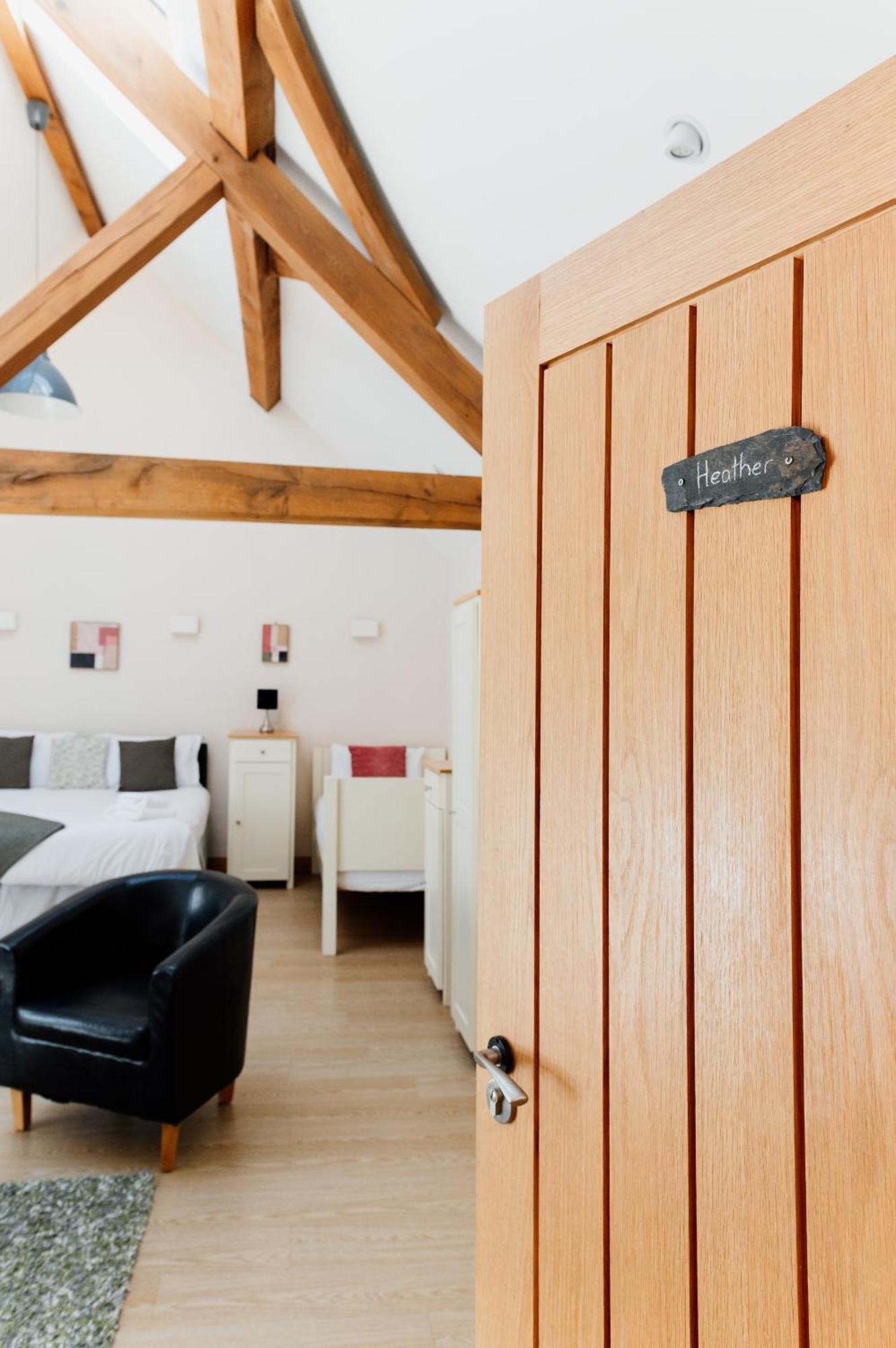 Finest Retreats - The Welsh Barn Villa Aberystwyth Buitenkant foto