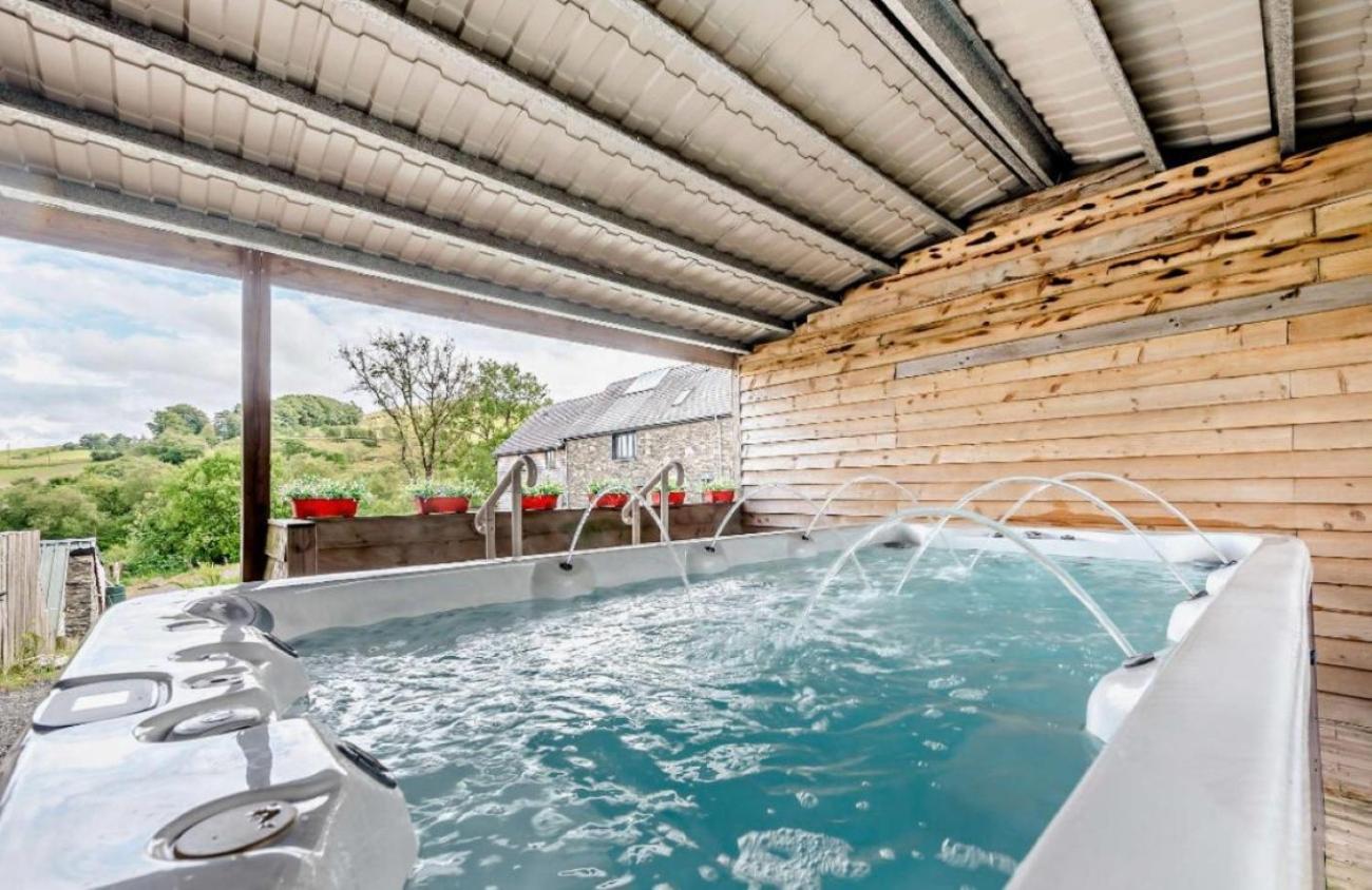 Finest Retreats - The Welsh Barn Villa Aberystwyth Buitenkant foto