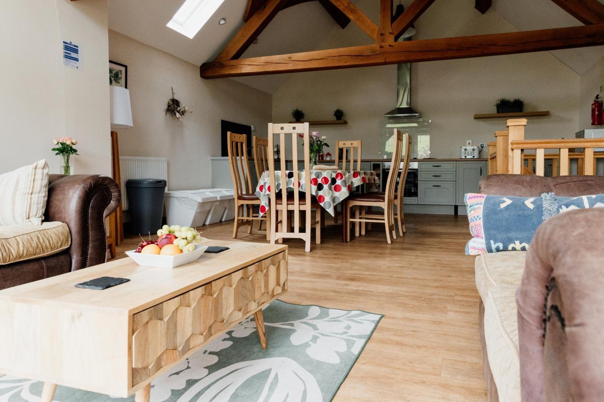 Finest Retreats - The Welsh Barn Villa Aberystwyth Buitenkant foto