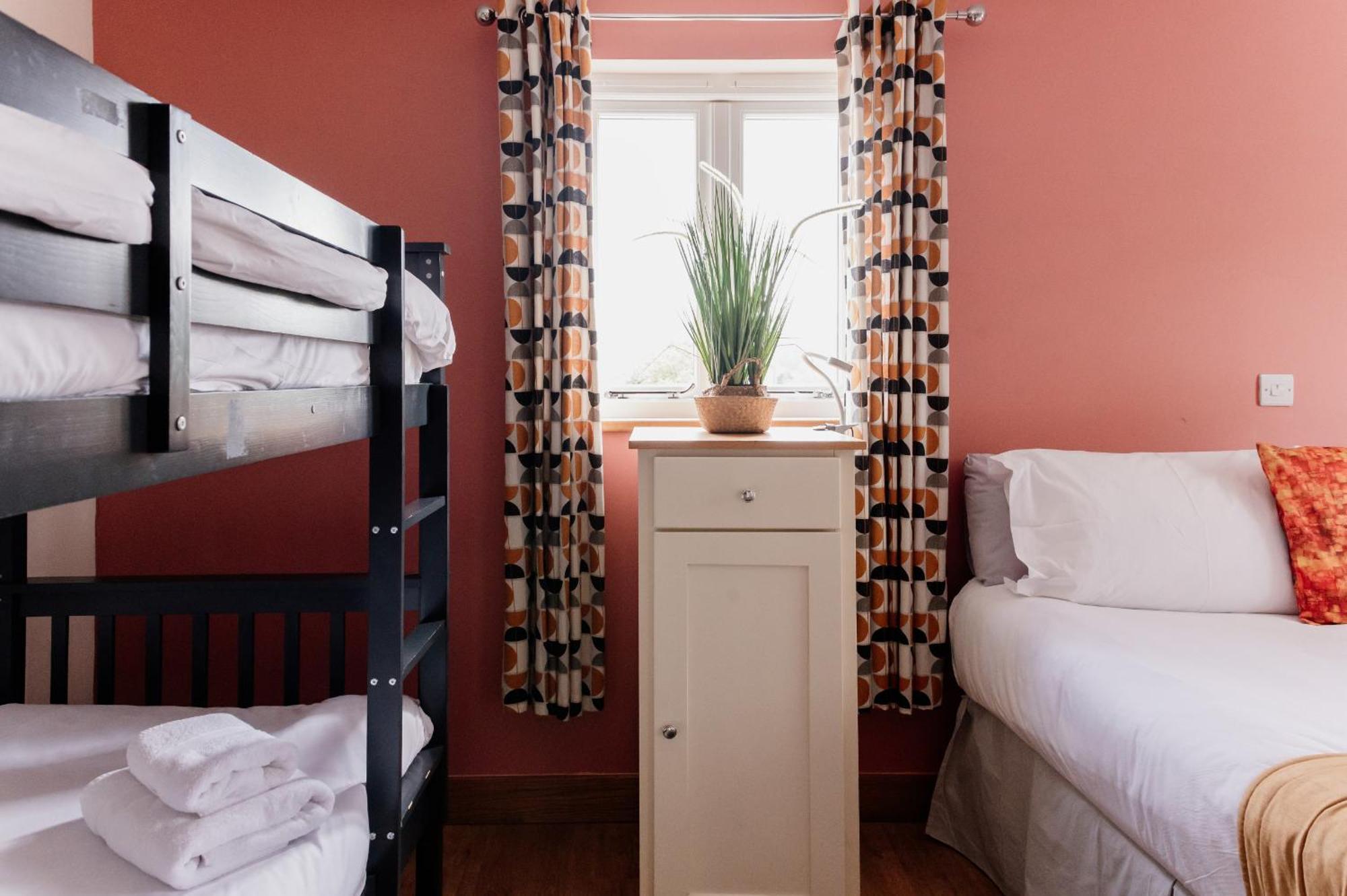 Finest Retreats - The Welsh Barn Villa Aberystwyth Buitenkant foto