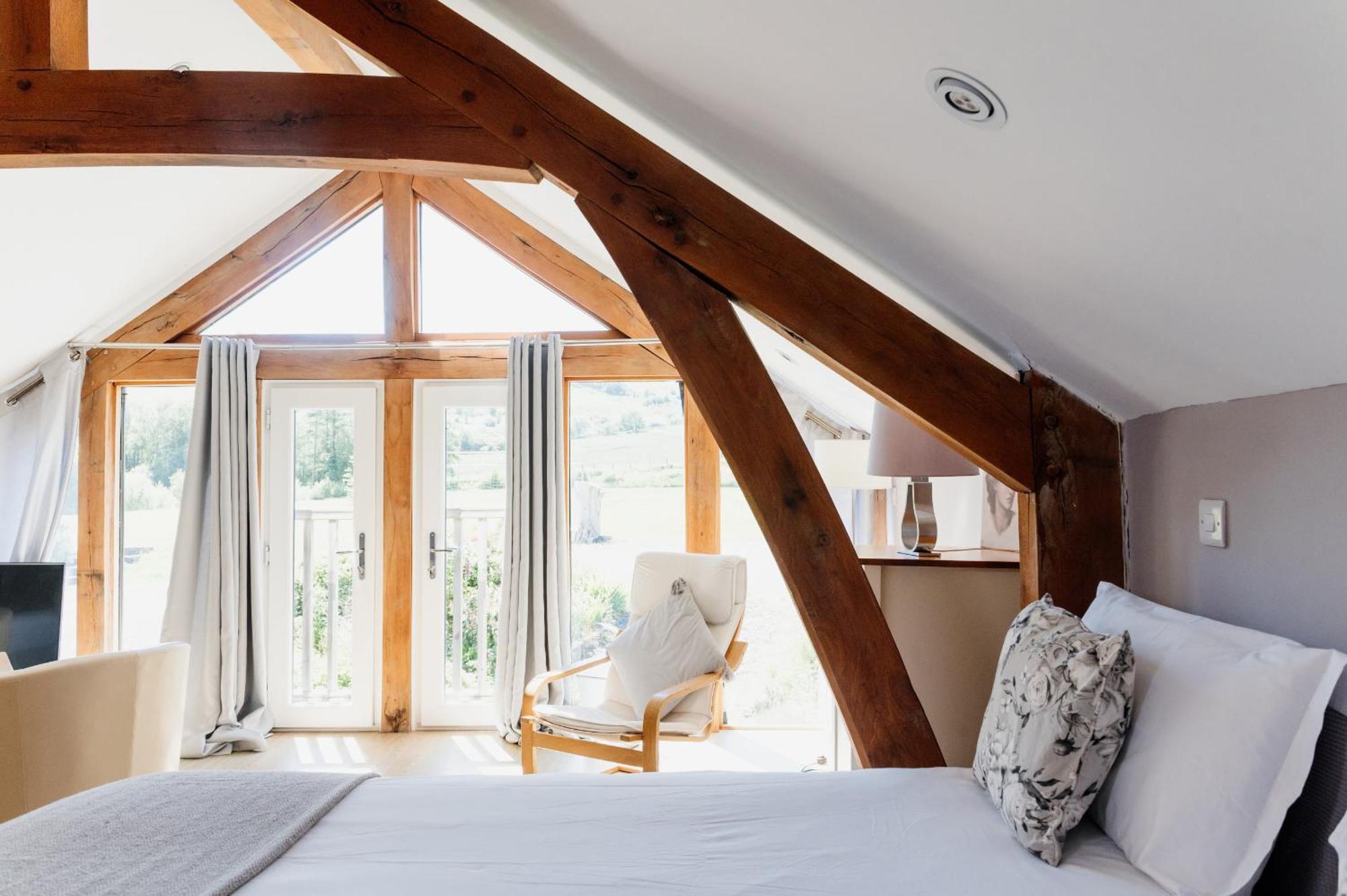 Finest Retreats - The Welsh Barn Villa Aberystwyth Buitenkant foto